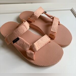 Teva Peach Pink Strappy Sport Sandals
